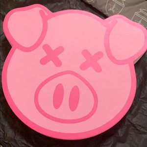 Jeffree Star piggy vault